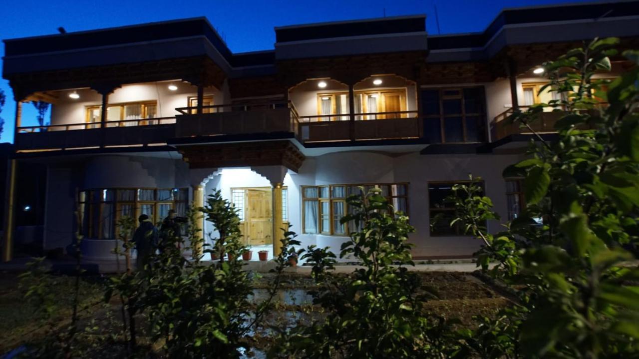 Hotel Bergo Residency - Leh Exterior photo